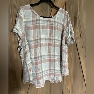 Ladies Torrid 3x blouse